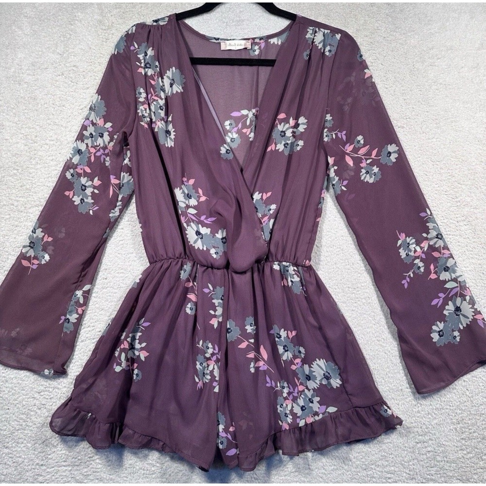 Altar'd State Purple Floral Long Sleeve Lined Romper Size Small